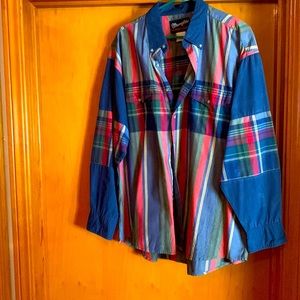 VINTAGE Wrangler plaid button down